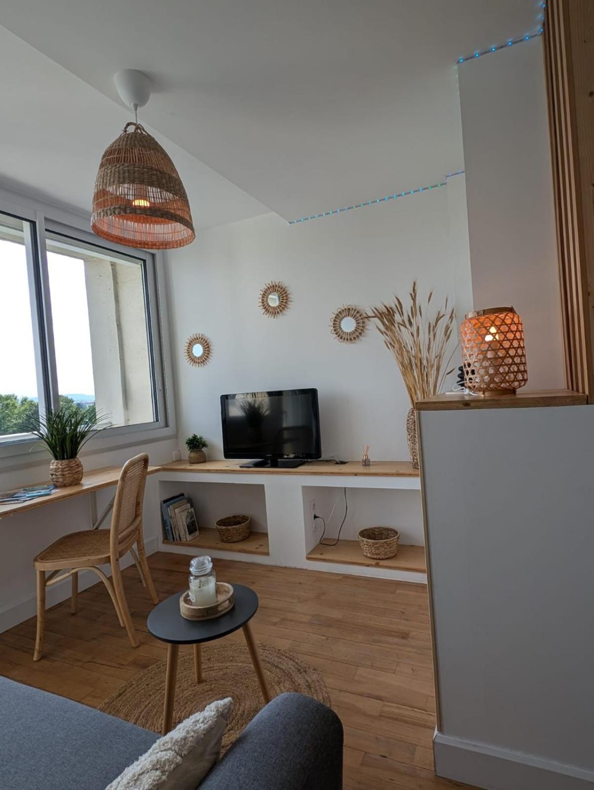Studio De Charme Cosy Centre-Ville Tarbes Eksteriør bilde